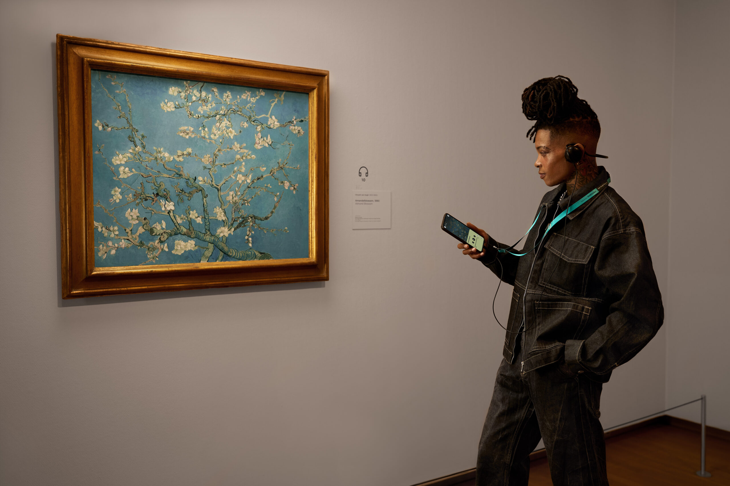 Met een nieuwe geluidsreis eren Samsung en het Van Gogh Museum hun driejarige relatie. 4 samsung x van gogh lr 8ygd scaled